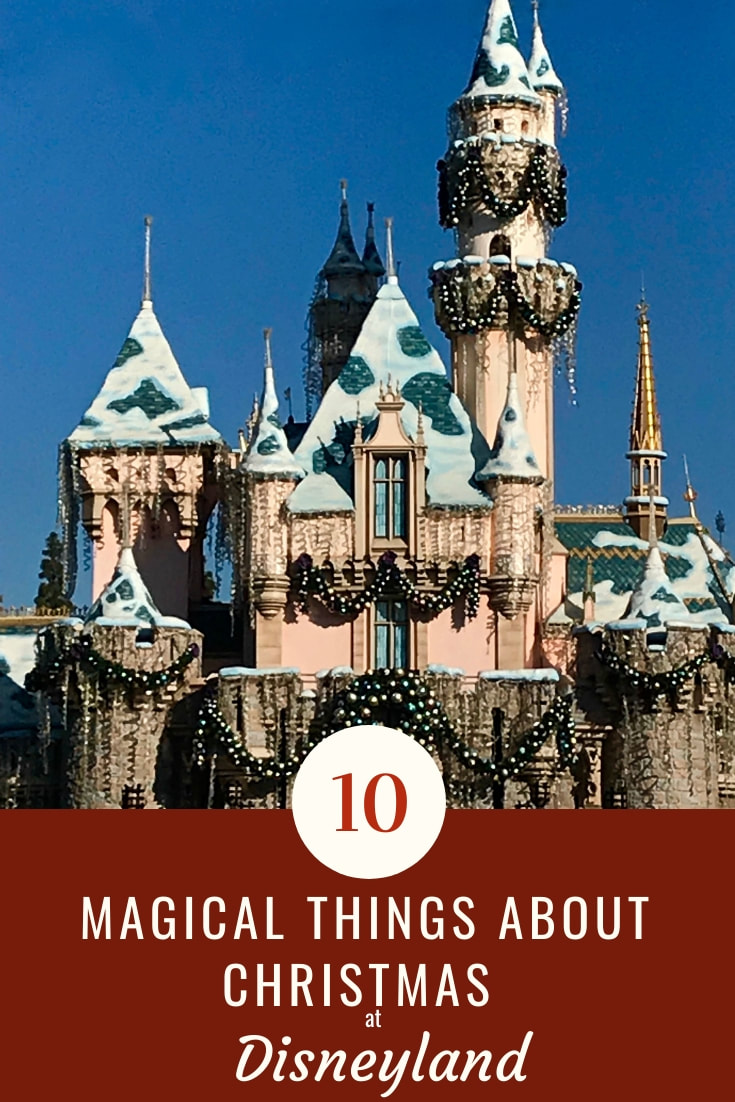 10 Magica Things about Christmas at Disneyland
